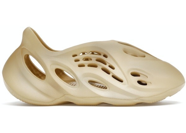 Size 9 - adidas Yeezy Foam RNNR Desert Sand - GV6843 | eBay display picture 1