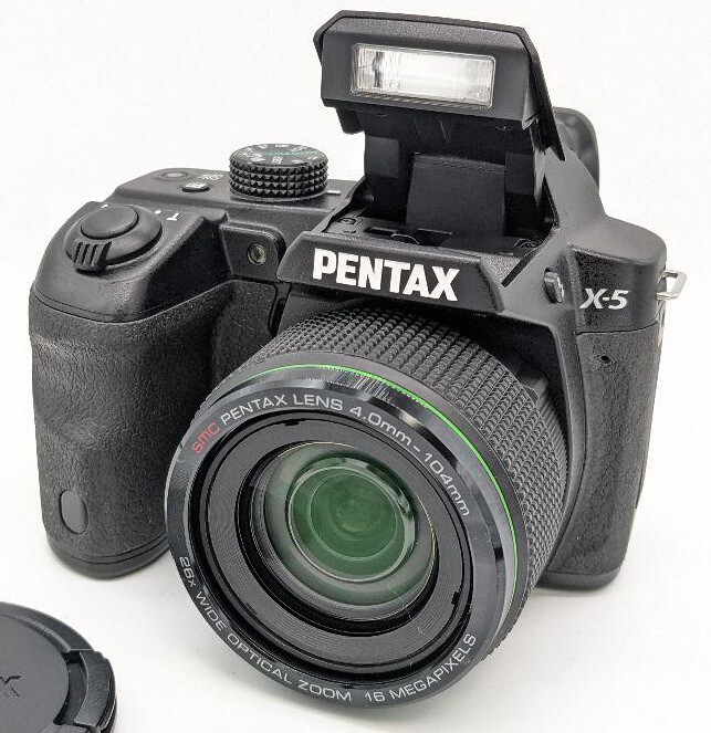Pentax X X5 X-5 Digital Camera w. 26x Optical Zoom lens