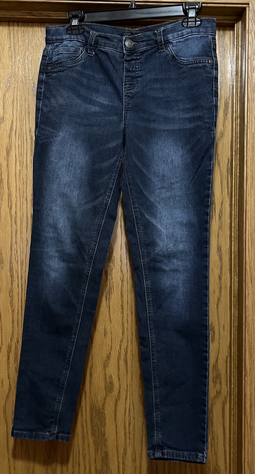 Picture 1 of 2