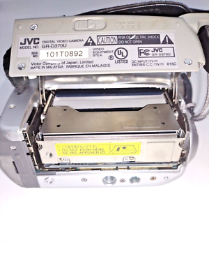 JVC GR-D370U Video Camera 32X Optical Hyper Zoom Untested For