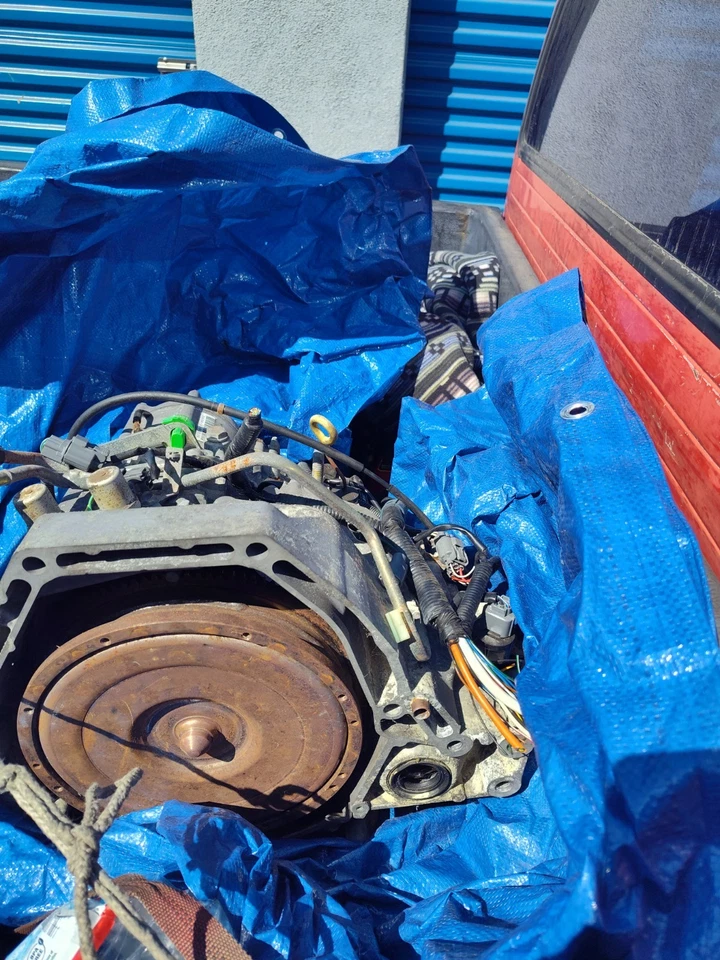 Automatic Transmission 1996 to 2001 Honda CR-V B20B Original JDM 2.0 Front Drive - Image 2 of 4