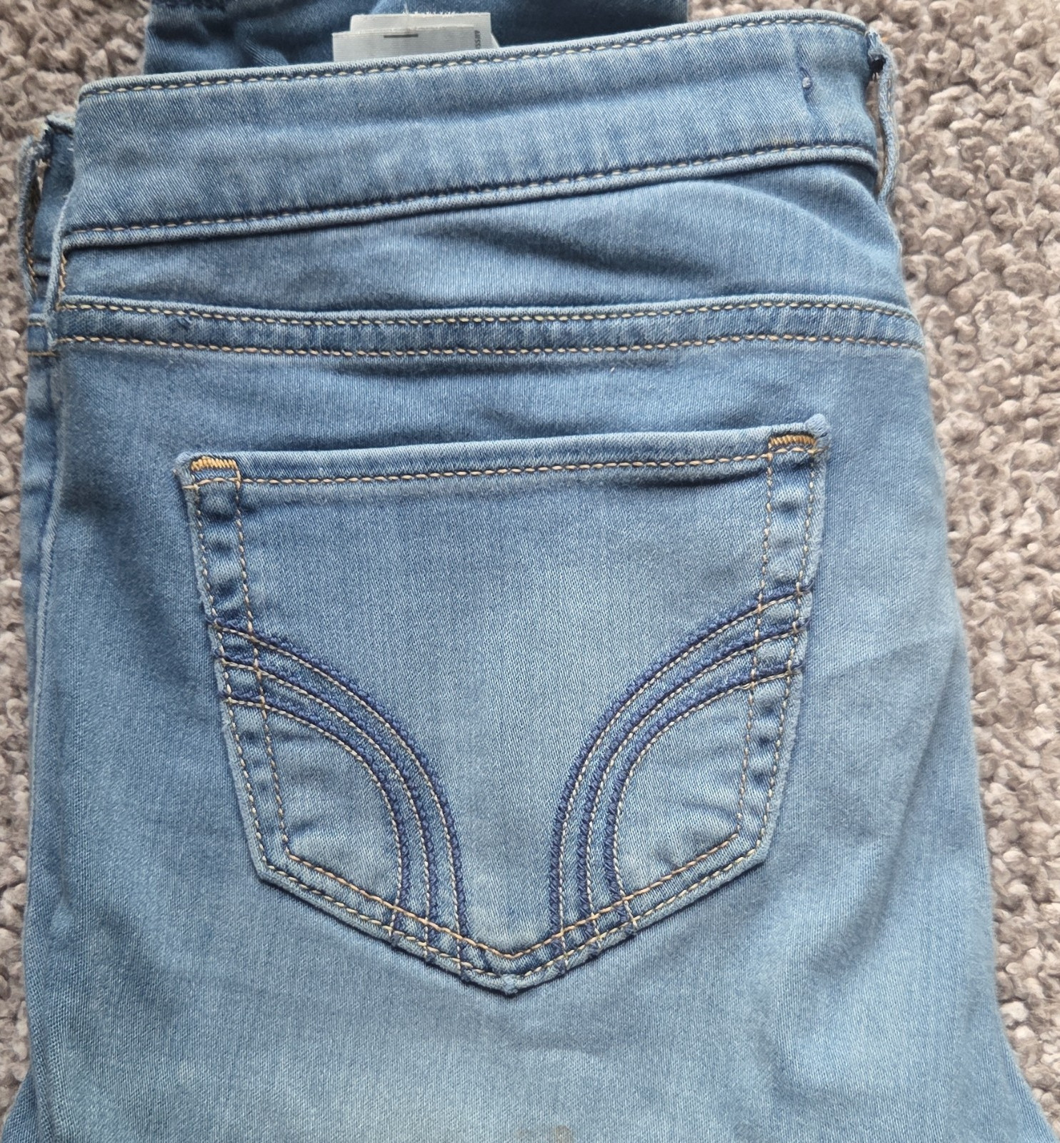 Hollister Women’s Light Wash Blue Skinny Jeans Slim Fit 5-Pocket Size 9L