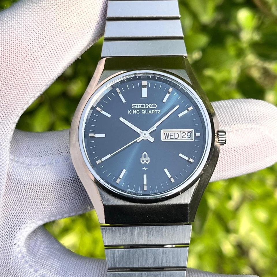Винтажные японские кварцевые часы Seiko King JDM «Морской синий золотистый циферблат» 0853-8040 - Изображение 2 из 4