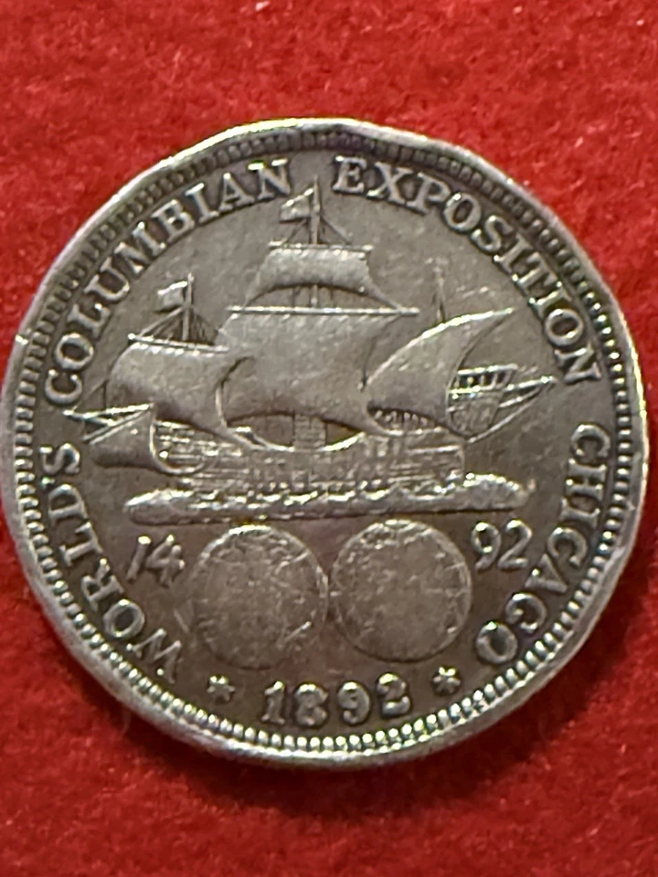 Circulated 1892 Columbian Commemorative Silver Half Dollar Coin - Image 4 of 4