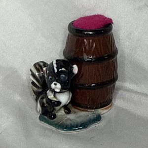 Vintage Skunk  with barrel Porcelain (English?) Pin Cushion