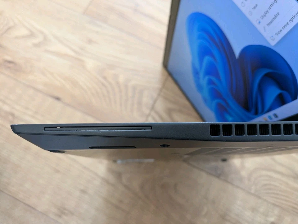 Lenovo ThinkPad T14s G1 · i7-10610U · 16GB · 256GB, photo 4 of 5