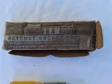 Vintage Oxwall Tools No.3901 Ratchet Socket Set in Original Box