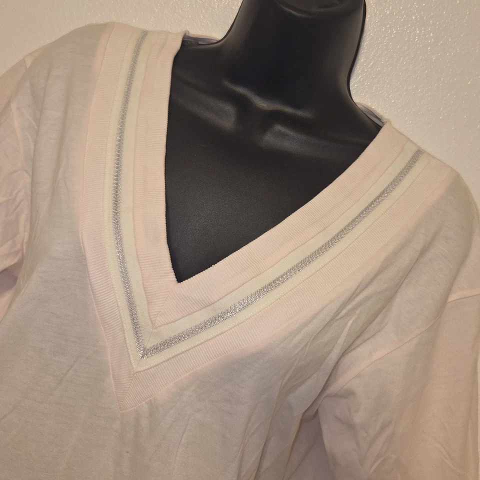 Luxury Pluto Lingerie V-Neck Nightgown Belgium Long Sleeve Size 40 Medium Pink - Image 3 of 4