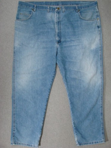 UF05409 **WRANGLER RUGGED** RELAXED FIT JEANS 50x32 (msr 50"x32") STONEWASHED