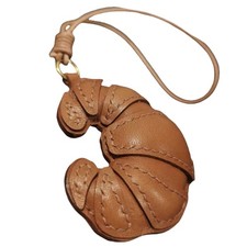 Practical Leather Horn Bag Keychain Ornament Perfect For Business Professionals