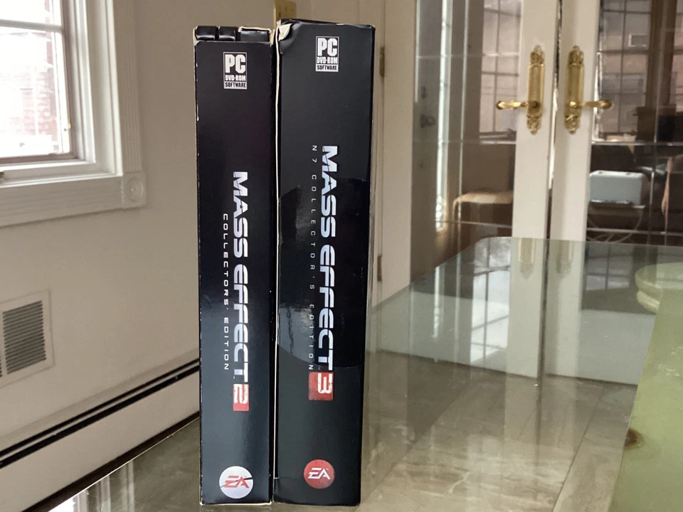 Lot of 2 | Mass Effect 2 & 3 Collectors' Edition PC / DVD-ROM | 3 is sealed - Image 2 of 4