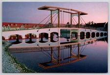 Michigan Holland - Replica of De Magere Brug Bridge ?  - Unposted POSTCARD