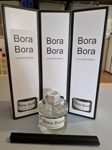 Luxury Reed Diffusers , Handmade, Vegan Friendly - Highly Scented - Picture 2 of 10