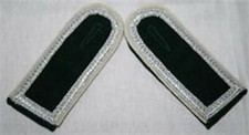 patte d'épaule sergent-chef infanterie WH modèle 36  allemand 2e guerre mondiale