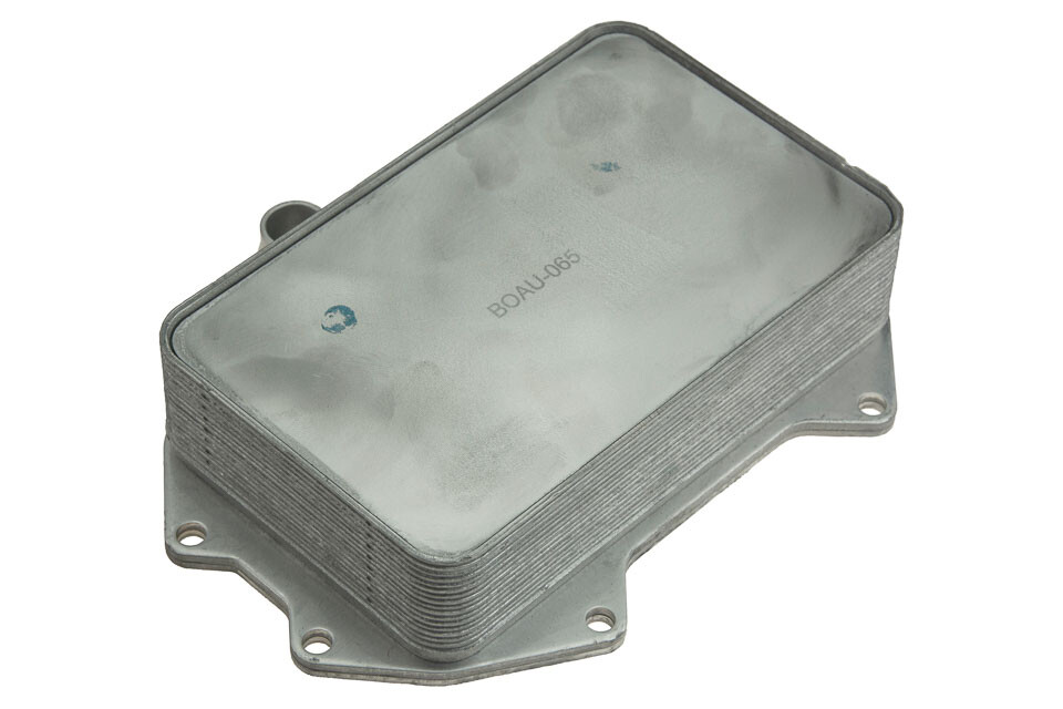 Radiateur d'huile moteur 06M117015M pour Audi A4 A5 et Q5 en aluminium