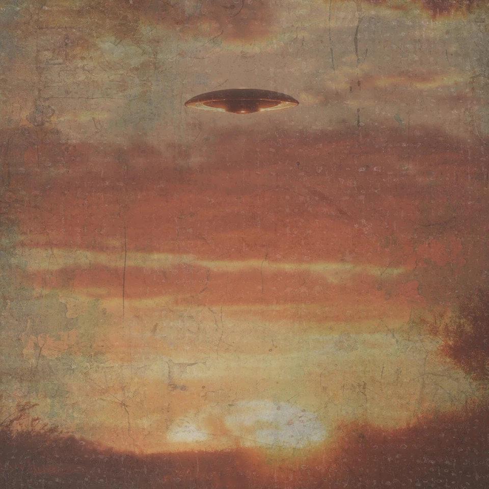 Arte de pared UFO ALIEN SUNSET, póster celestial de ciencia ficción amanecer, decoración críptica UAP Foto 2 de 4
