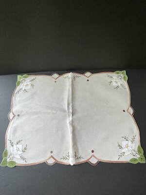 Placemats Traditional French Vinex Cotton Handcrafted Embroidered Floral 
