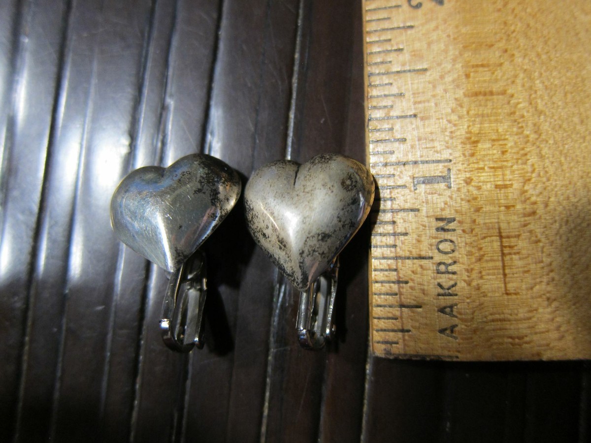 Polished Puffy Triple Drop Heart Earrings 3D Sterling Silver Polished Puffy Triple Drop Heart Earrings 3D Sterling Silver