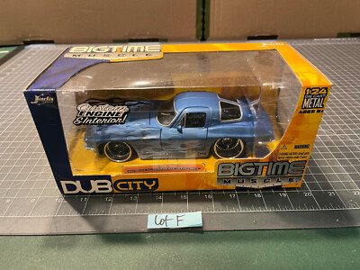 Jada Toys Dub City Bigtime Muscle Diecast Blue 1963 Chevy Corvette StingRay 1:24