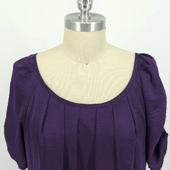 11375 Vestido Jessica Simpson Satinado Cambio Púrpura Talla 6 Preppy Negocios Informal Foto 3 de 4