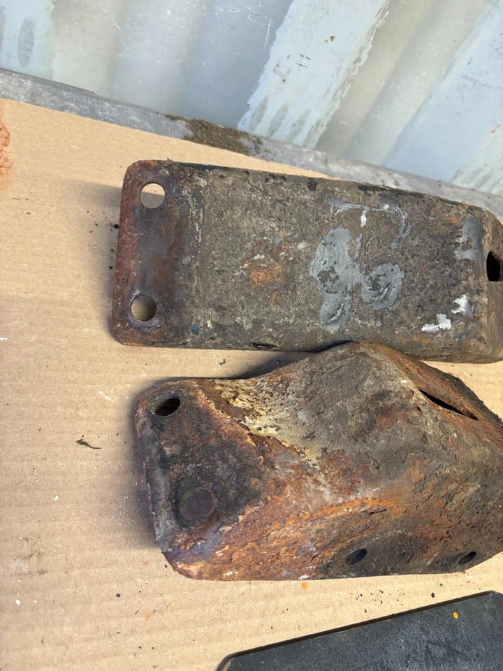 Ford F150 1980 1996 F250 F350 Bronco 302 351 5,0 5,8 marco soportes de motor perchas Foto 2 de 4