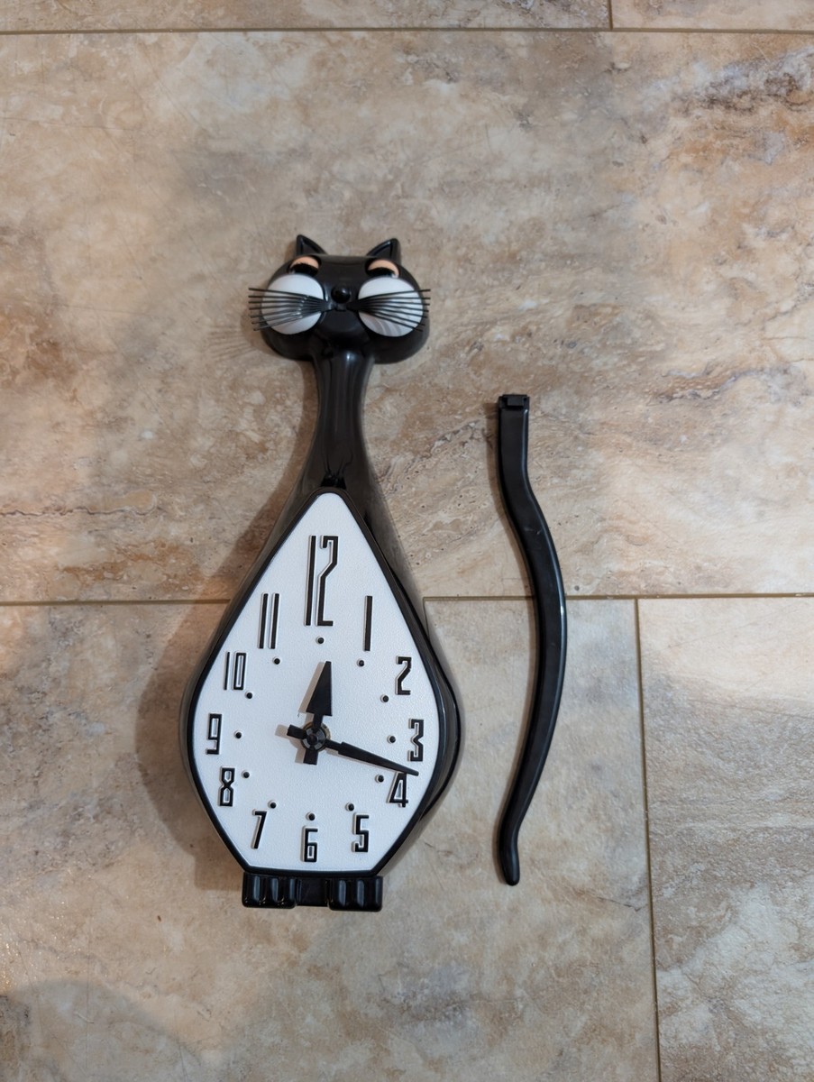 Dessousa Simone Animated Cat Standard Wall Clock - Black (63