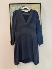 Tory Burch 100% Silk V-Neck Lined Shift Dress Chevron Stitch Navy Sz 8