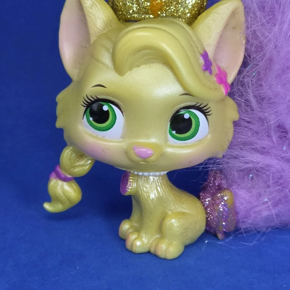 Summer Rapunzel Cat Disney Palace Furry Tail Friends Pets Figure Foto 4 de 4