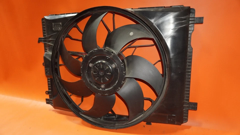 MERCEDES BENZ GLK250 VENTILADOR RADIADOR 2010 2011 2012 A2045000293 GLK350 OEM Foto 2 de 4