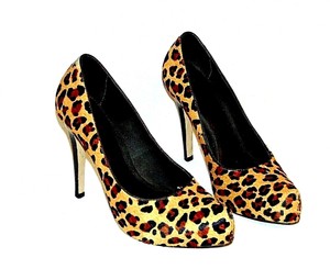 leopard print court shoes uk