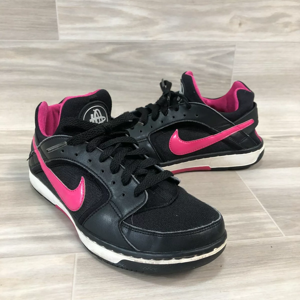 Nike huarache womens 2024 black and pink