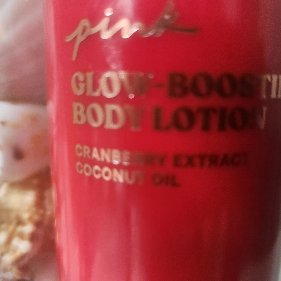 VICTORIA'S SECRET PINK CRANBERRY GLOW BOOSTING BODY LOTION, BODY OIL, BODY WASH - Image 4 of 4