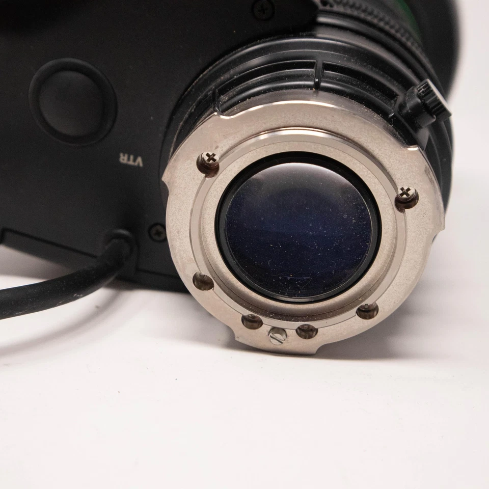 Canon YH13x7.5 KRS Macro TV Zoom Lens 7.5-97.5mm 1:1.4 Broadcast CCD 13x Japan - image 2 of 4