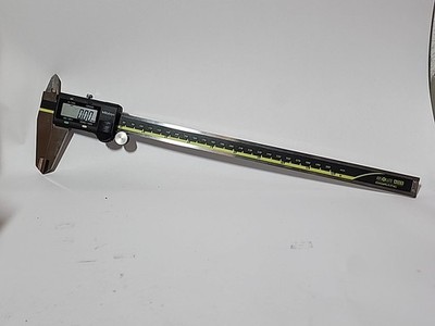 Mitutoyo 500-193-30 Digimatic Caliper 12'' 300mm CD-12''ASX Absolute Digital Japan