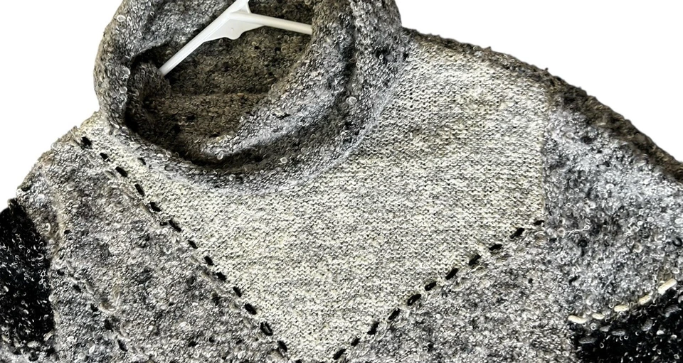 Anthropologie CURIO Boho knit Pullover Sweater Size Large Gray Cowl Turtleneck - Image 4 of 4