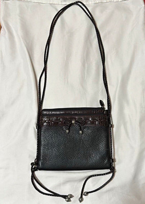 VTG Never Used Brighton Leather Crossbody Bag Magnetic closure and zipper pocke
