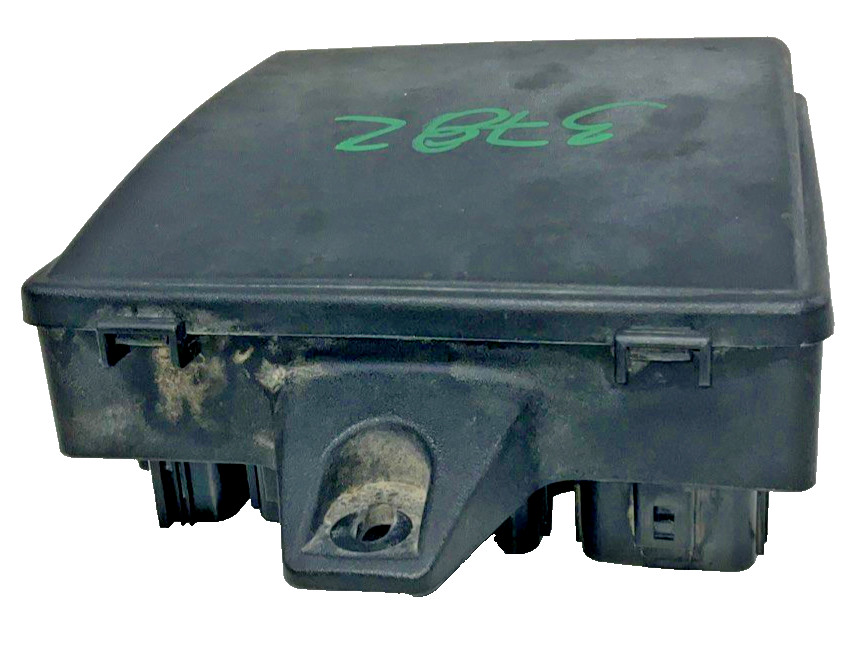 Aston Martin V8 Vantage 2007-2017 Fuse box P/N 4G4314A173AF