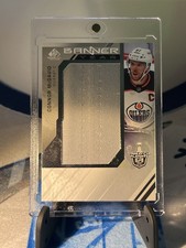2021-22 UD SP Game Used Jersey Patch Banner Year Connor McDavid Edmonton Oilers