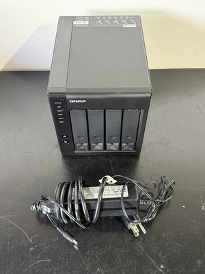 QNAP TR-004 4 Bay USB C Direct Attached Storage DAS Parts Repair Only READ DESC!