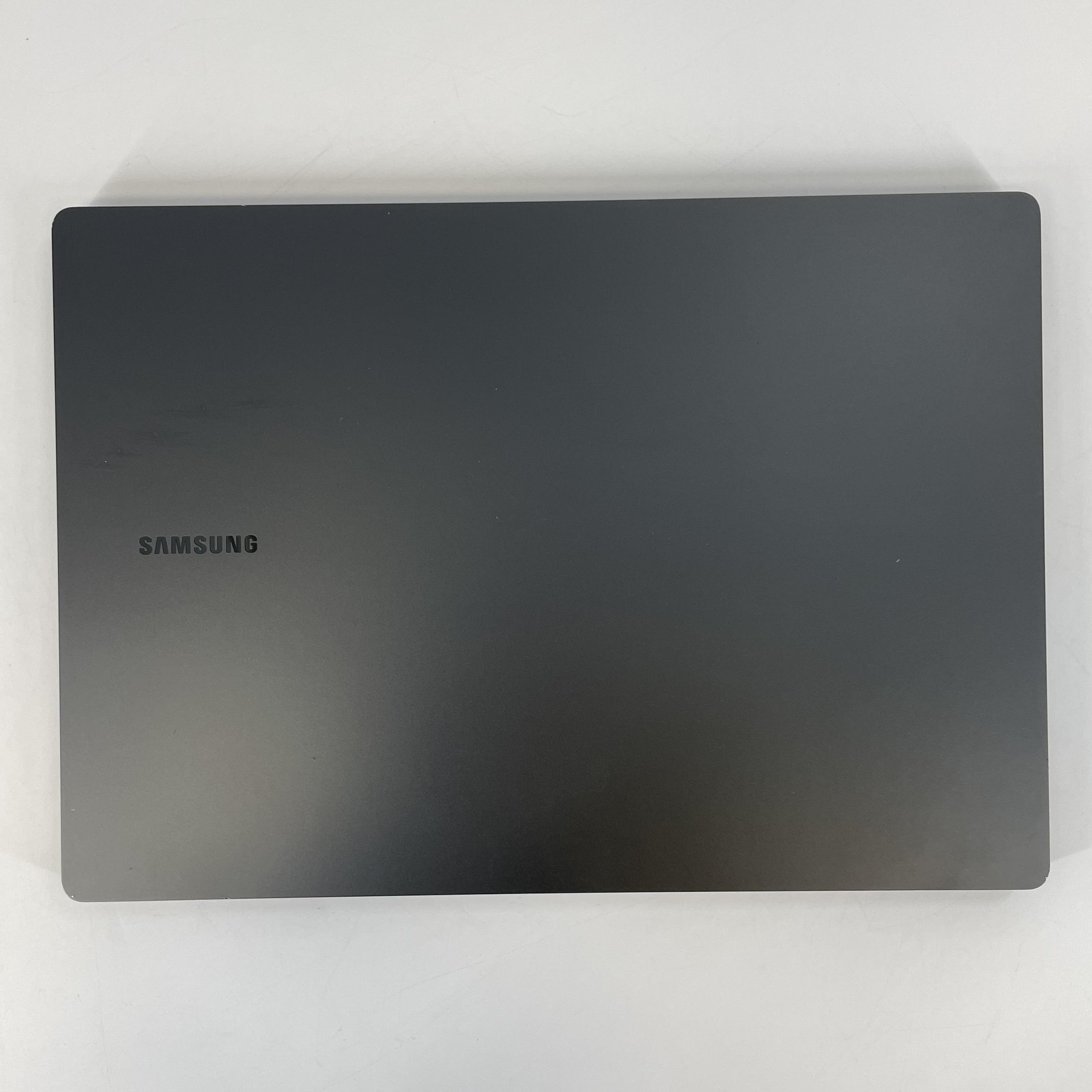 Samsung Galaxy Book3 Ultra 16 120Hz QHD+ 2.6GHz i9-13900H 32GB 1TB RTX 4070 READ
