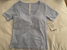 Lululemon Sz 10 Ebb To Street Short Sleeve Square Neck T-shirt Bra BLUE