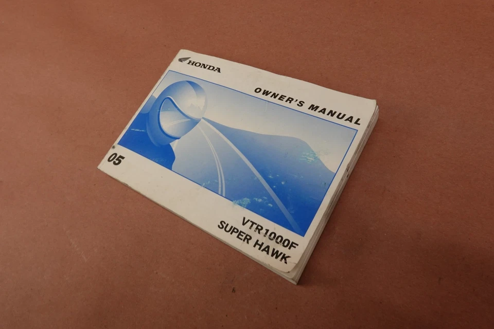 Honda Super Hawk 1000 VTR1000 2001-2005 manual del propietario Foto 2 de 4