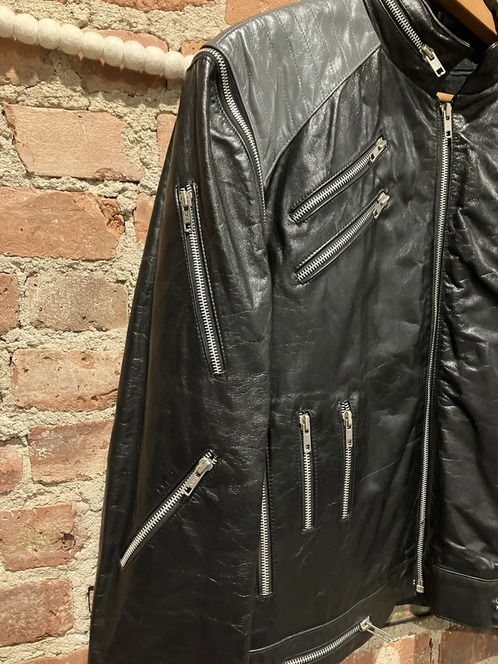 复古 80 年代 Micheal Jackson 皮革拉链夹克 Beat It 尺寸 40 无瑕 — 第 3/4 张图片