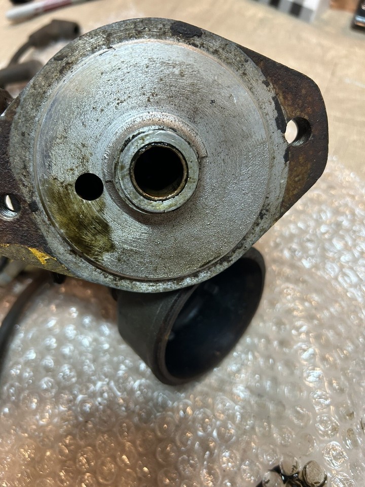 Farmall IH/Cub Distributor & Drive Housing from 1977 Cub Tractor eBay