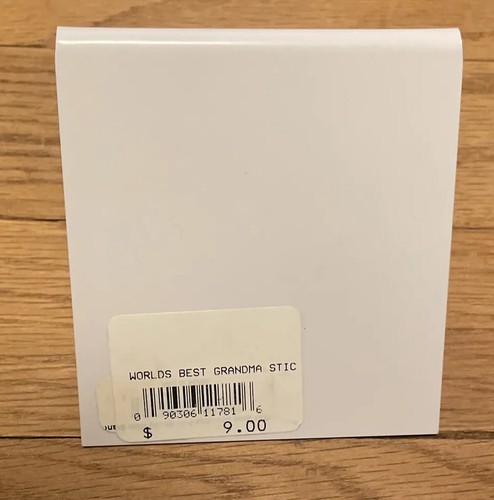 World’s Best Grandma Sticky Notes and Holder - Picture 5 of 5