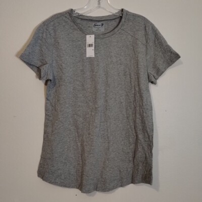 Seven7 Women's Size Medium Grey Short Sleeve Crew Neck Top
