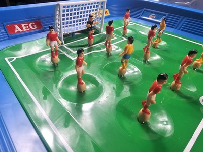 Simba World Cup Tischfussball WM 1994 24 Länder mit Fahnen