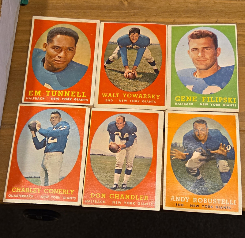 Topps 1958 Topps Football New York Giants Lot of 6 Cards Tunnell Conerly+