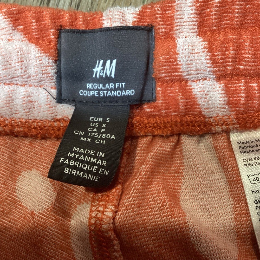 H&M Men's Regular Fit Terry Athletic Shorts – Red – Size S thumbnail 2