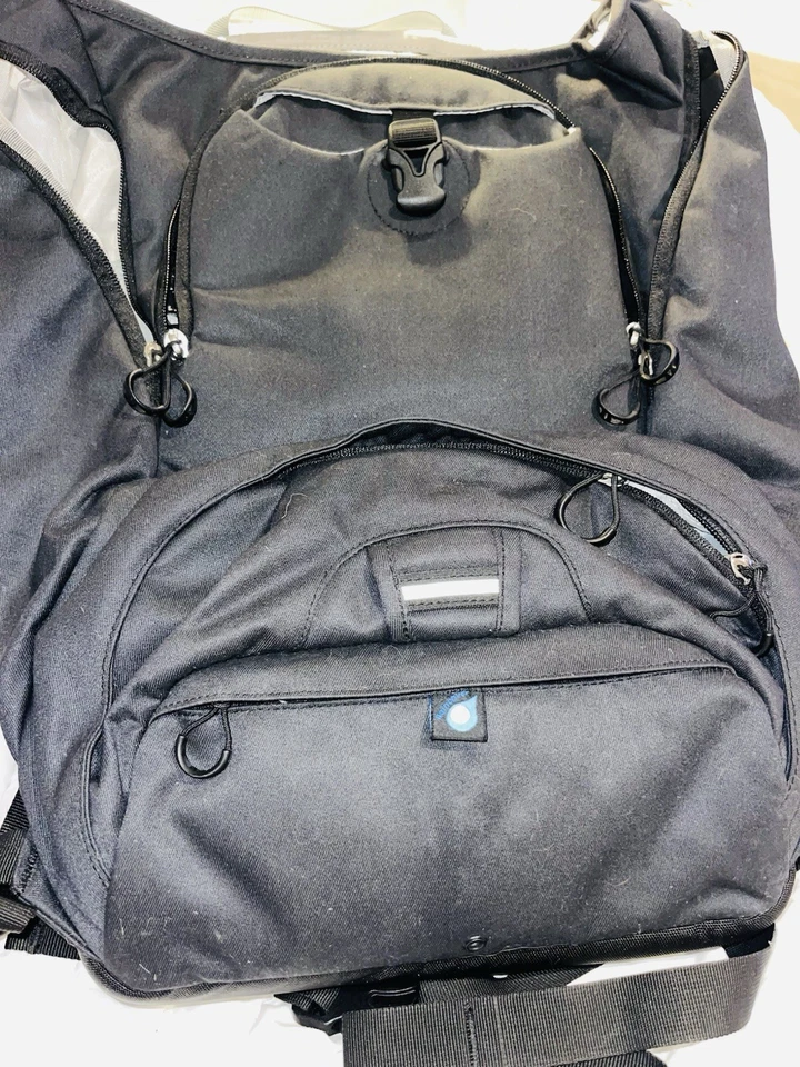 Mochila para portátil Osprey Portal Everyday Commute Pixel negra 26 Foto 4 de 4